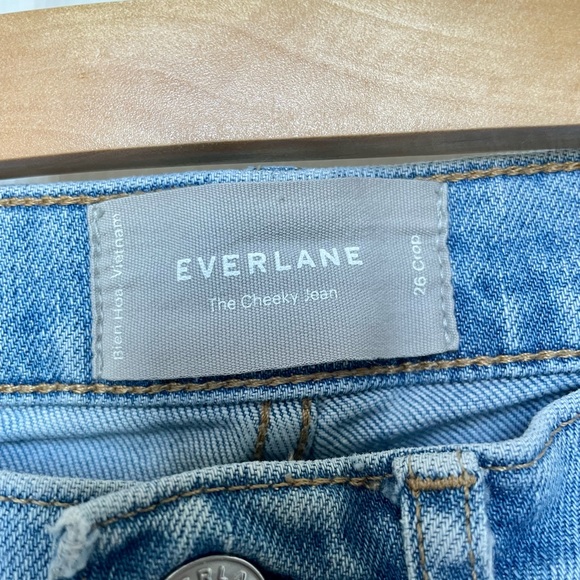 Everlane Cropped Cheeky Jeans - Picture 2 of 4